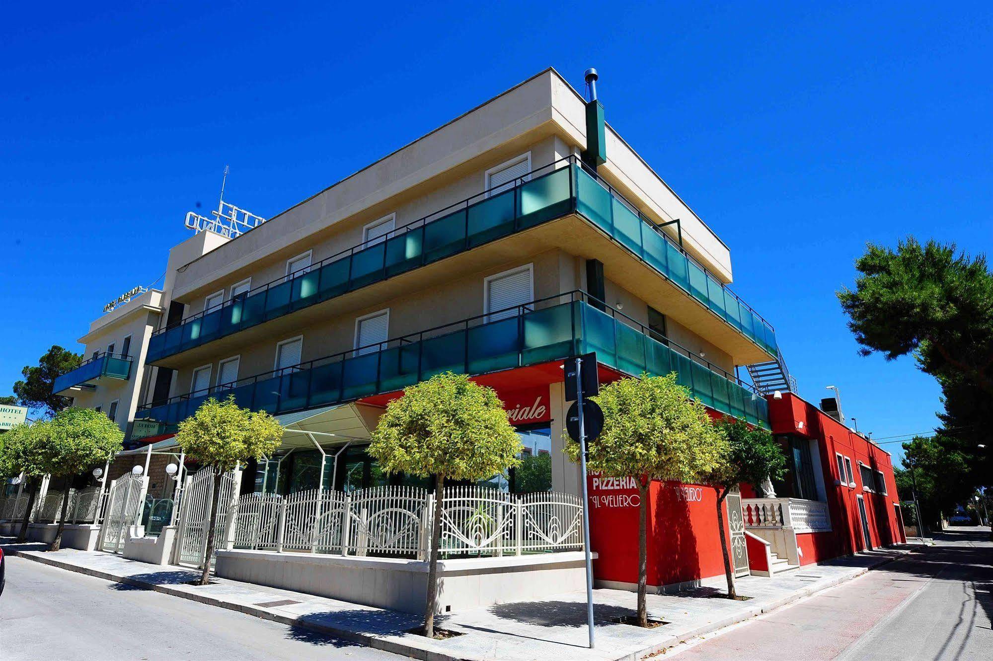 Maiorano Boutique Hotel Manfredónia Exterior foto